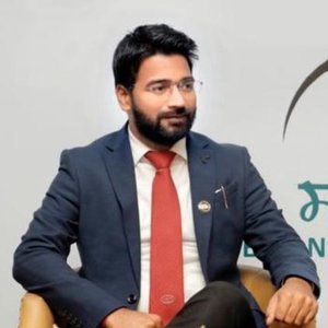 CS  Manish Patidar